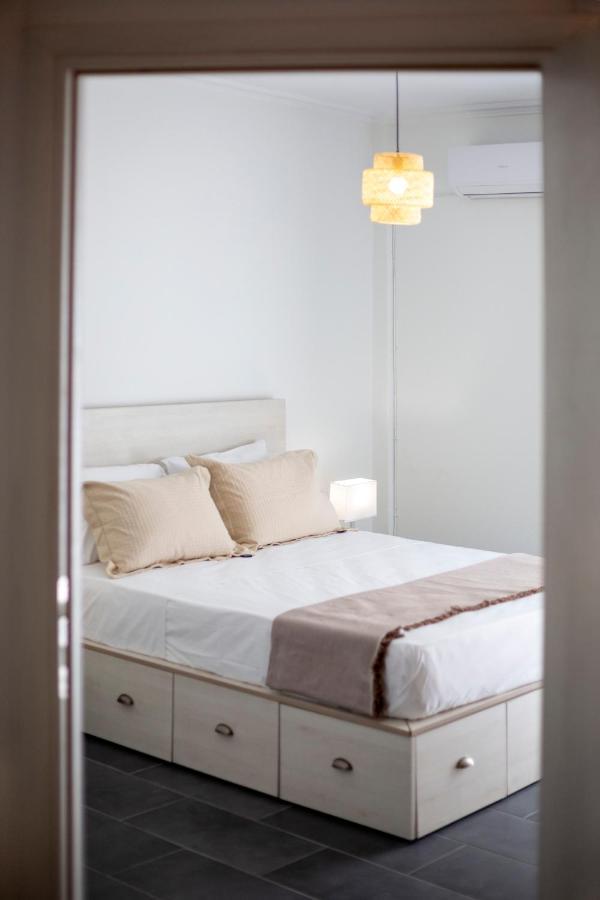 Silk Mill Metaxourgeio, Athens Centre Apartment ภายนอก รูปภาพ