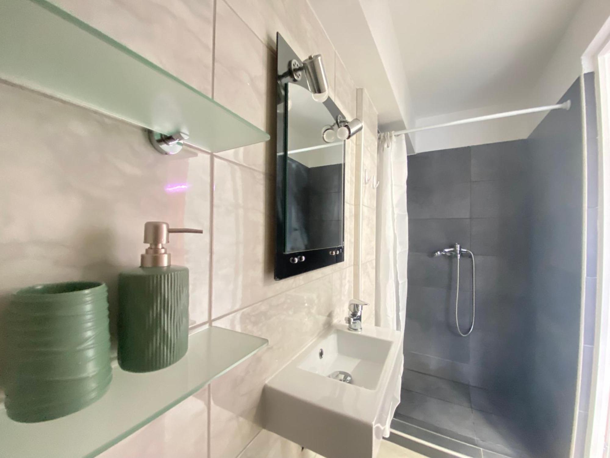 Silk Mill Metaxourgeio, Athens Centre Apartment ภายนอก รูปภาพ