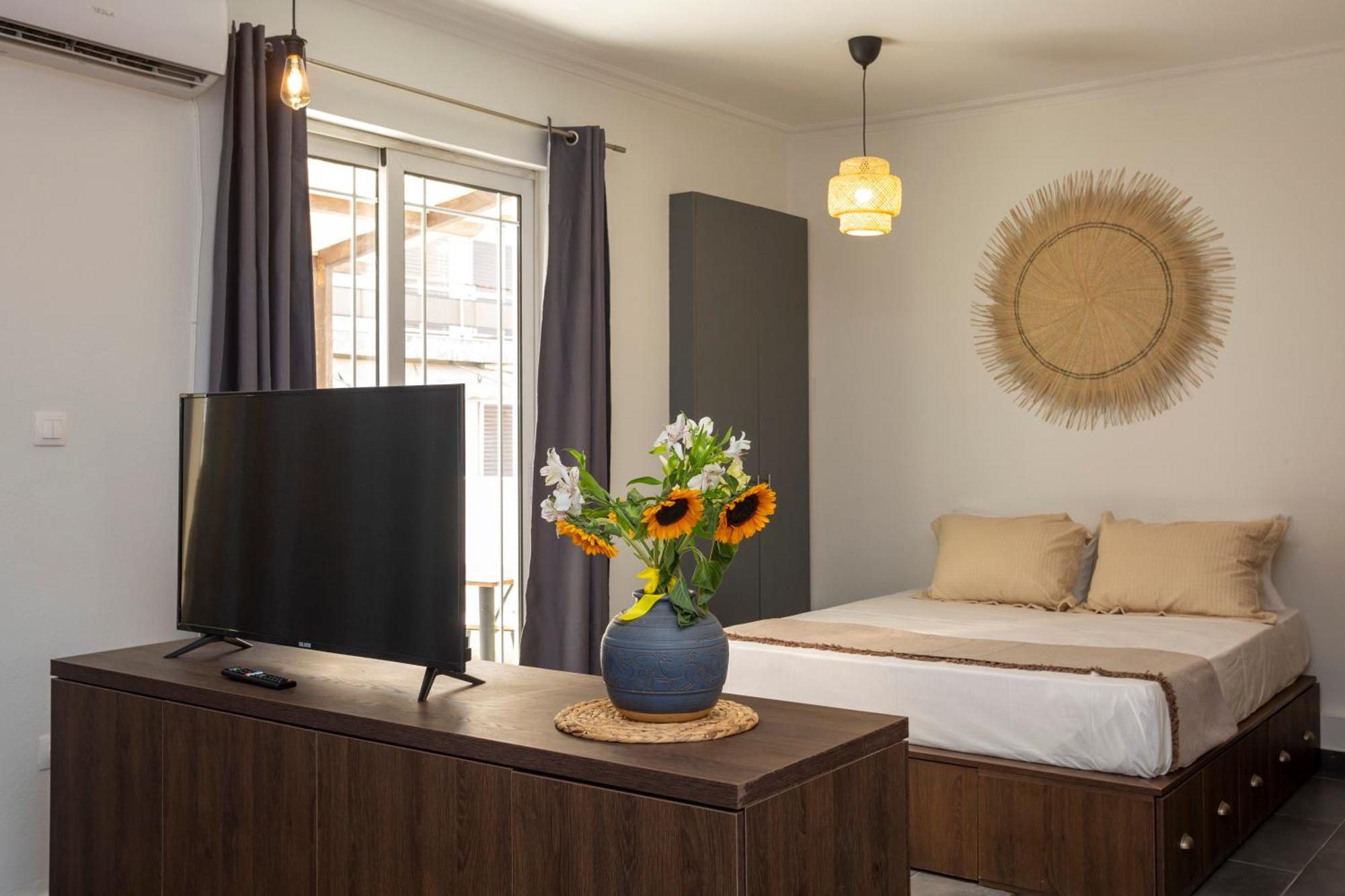 Silk Mill Metaxourgeio, Athens Centre Apartment ภายนอก รูปภาพ